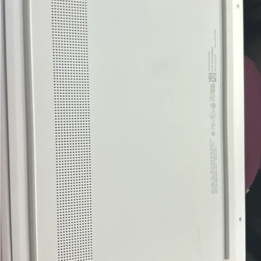 HP Laptop with Gray Keyboard